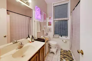 708 W Buckingham Pl, Chicago, IL 60657 - Photo 17