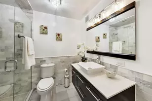 3930 N Pine Grove Ave, Chicago, IL 60613 - Photo 11