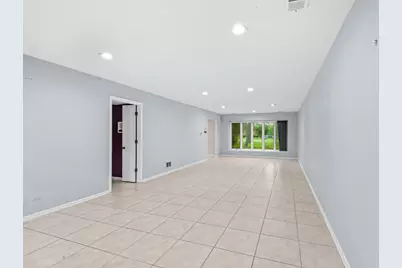 628 Calais Circle, Highland Park, IL 60035 - Photo 5
