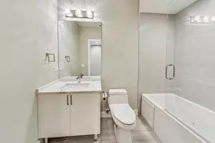 650 N Morgan St, Chicago, IL 60642 - Photo 17