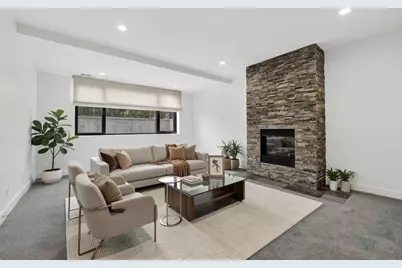 1445 W Grand Avenue #1E, Chicago, IL 60642 - Photo 17