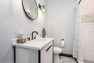 3024 N 76th Ave, Elmwood Park, IL 60707 - Photo 17