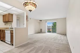 1 Bloomingdale Pl, Bloomingdale, IL 60108 - Photo 9