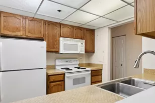 1 Bloomingdale Pl, Bloomingdale, IL 60108 - Photo 7