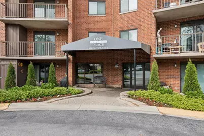 1 Bloomingdale Place #220, Bloomingdale, IL 60108 - Photo 1