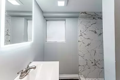 1121 N Leclaire Avenue #B, Chicago, IL 60651 - Photo 11