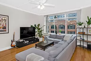 211 E Ohio St, Chicago, IL 60611 - Photo 5