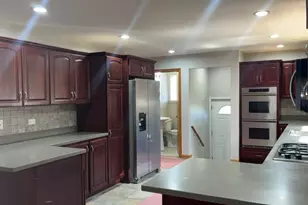 733 Caryn Cir, South Holland, IL 60473 - Photo 7