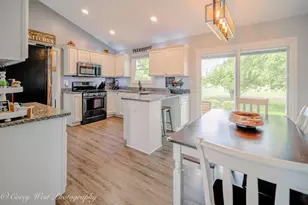 480 N Aspen Dr, Cortland, IL 60112 - Photo 11