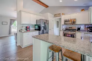 480 N Aspen Dr, Cortland, IL 60112 - Photo 13