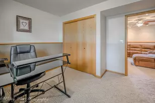 480 N Aspen Dr, Cortland, IL 60112 - Photo 37