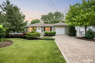 117 S Westmore-Meyers Rd, Lombard, IL 60148 - Photo 1