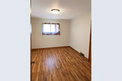 807 W 7th Street, Sterling, IL 61081 - Photo 9