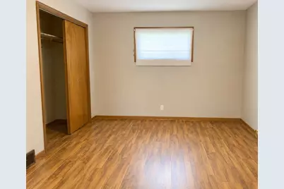 807 W 7th Street, Sterling, IL 61081 - Photo 11