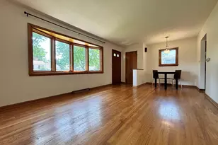 [Address not provided], Wheaton, IL 60189 - Photo 3