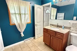 18832 Cherry Ln, Lansing, IL 60438 - Photo 7