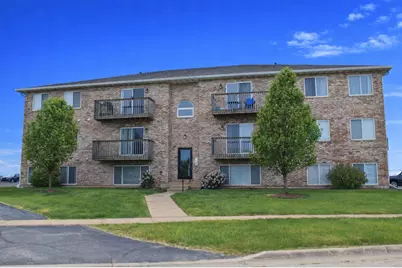 565 N Strack Street #302, Cortland, IL 60112 - Photo 1