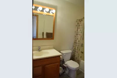 565 N Strack Street #302, Cortland, IL 60112 - Photo 11