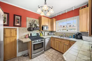 113 S Westmore-Meyers Rd, Lombard, IL 60148 - Photo 5