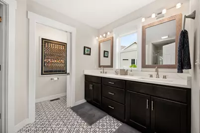 104 Larking Avenue, Dekalb, IL 60115 - Photo 23