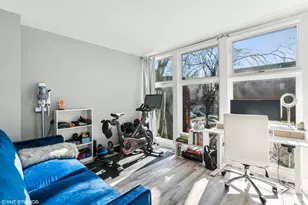 2146 N Lincoln Ave, Chicago, IL 60614 - Photo 17