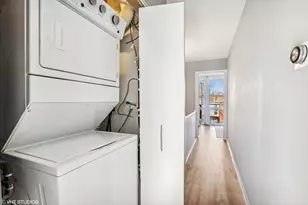 2146 N Lincoln Ave, Chicago, IL 60614 - Photo 19