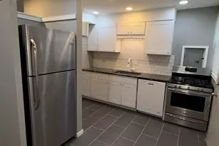 2448 E 74th St, Chicago, IL 60649 - Photo 7