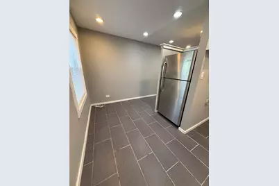2448 E 74th Street, Chicago, IL 60649 - Photo 13