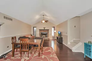 15530 Donegal Dr, Manhattan, IL 60442 - Photo 5