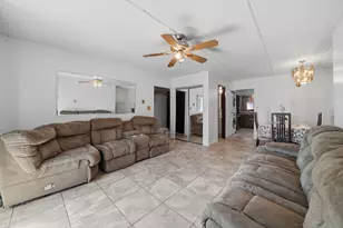 966 N Rohlwing Rd, Addison, IL 60101 - Photo 7