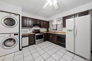 966 N Rohlwing Rd, Addison, IL 60101 - Photo 13