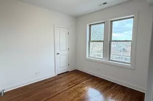 7825 S Wood St, Chicago, IL 60620 - Photo 11