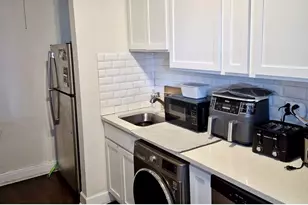 945 Judson Ave, Evanston, IL 60202 - Photo 5