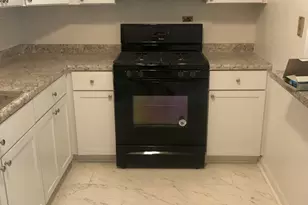 6490 N Northwest Hwy, Chicago, IL 60631 - Photo 5