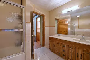 108 Cedar Cir, Streamwood, IL 60107 - Photo 19