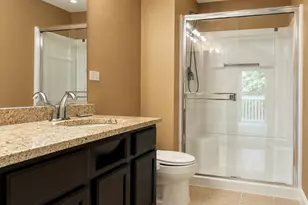 2905 Stonewater Dr, Naperville, IL 60564 - Photo 15