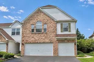 2905 Stonewater Dr, Naperville, IL 60564 - Photo 1
