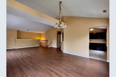 2905 Stonewater Drive #2905, Naperville, IL 60564 - Photo 7