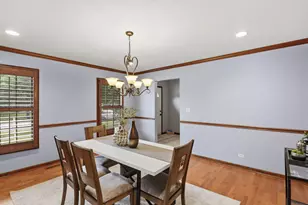 2418 Flambeau Dr, Naperville, IL 60564 - Photo 5