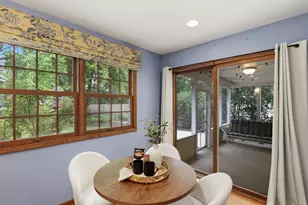 2418 Flambeau Dr, Naperville, IL 60564 - Photo 9