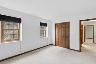 2418 Flambeau Dr, Naperville, IL 60564 - Photo 19