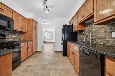 420 Windsor Drive, Oswego, IL 60543 - Photo 7
