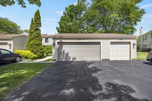 1626 Vermont Dr, Elk Grove Village, IL 60007 - Photo 27