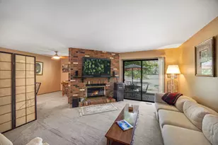 1626 Vermont Dr, Elk Grove Village, IL 60007 - Photo 5