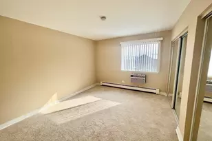 1461 N Winslowe Dr, Palatine, IL 60074 - Photo 5