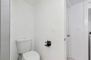 126 N Leamington Ave, Chicago, IL 60644 - Photo 21