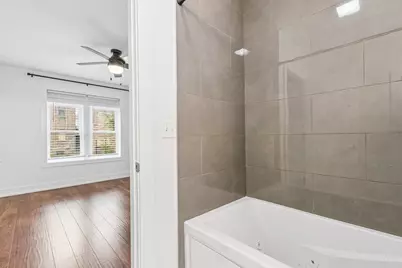 126 N Leamington Avenue, Chicago, IL 60644 - Photo 17