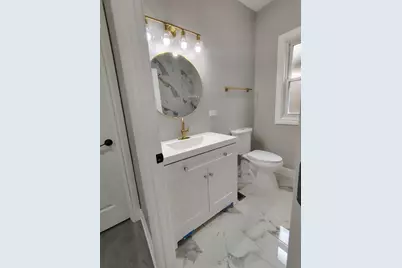 10453 S Indiana Avenue, Chicago, IL 60628 - Photo 3