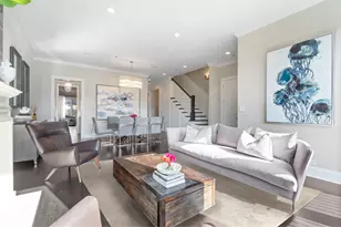 1634 W Surf St, Chicago, IL 60657 - Photo 9
