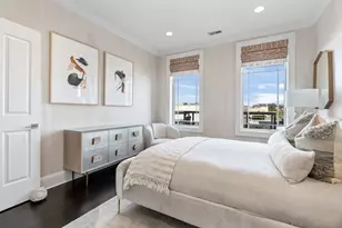 1634 W Surf St, Chicago, IL 60657 - Photo 39